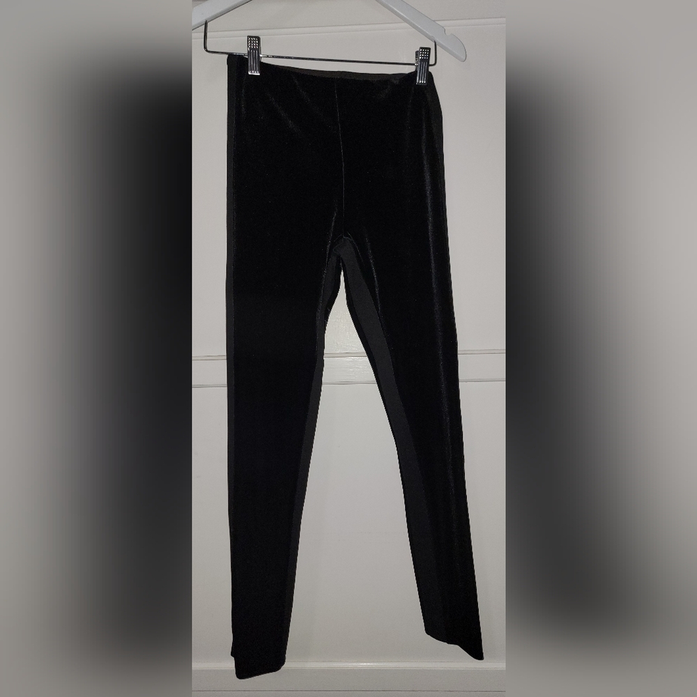 Lysse Black Velvet Leggings Size Small